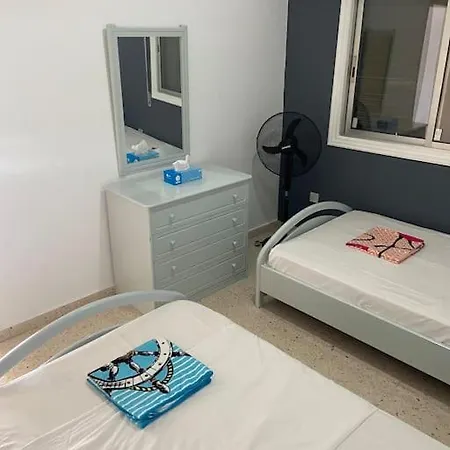 Paradise Homes 12 * לרנקה