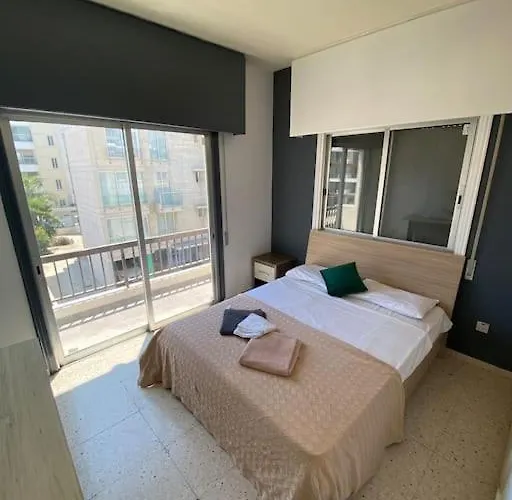 Appartement Paradise Homes 12 *