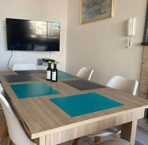 Апартаменты Paradise Homes 12 *