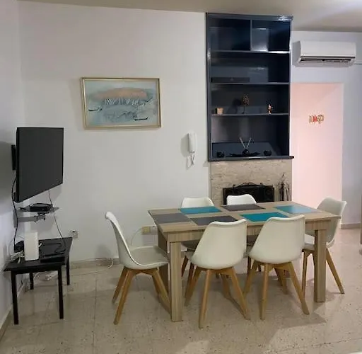 Apartment Paradise Homes 12