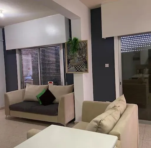 Paradise Homes 12 * לרנקה