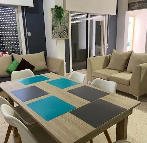 Paradise Homes 12 Апартаменты *